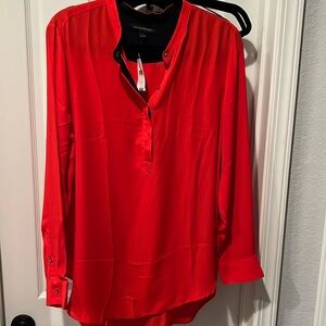 NWT Banana Republic red orange tunic with navy blue detail.